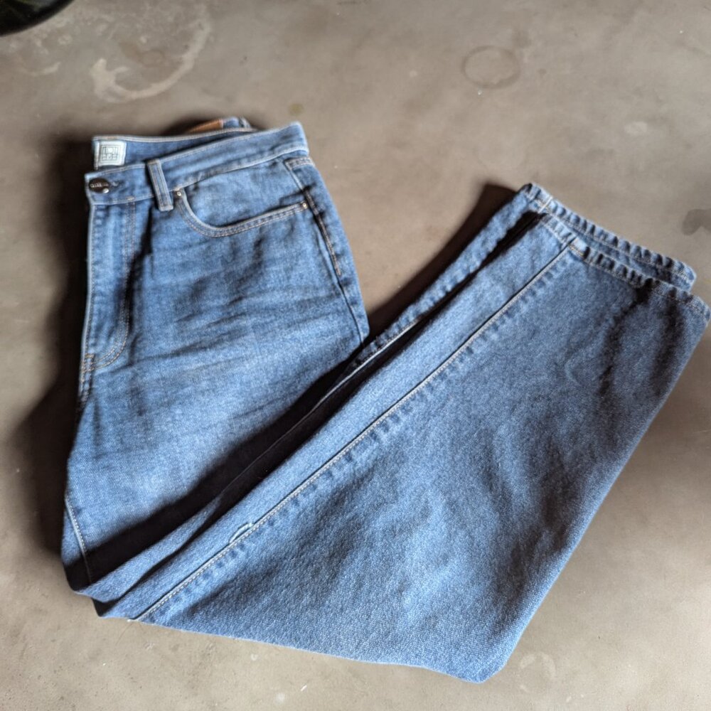 Totême "Flair" High-Rise Straight Jeans | Medium Wash | Size 29